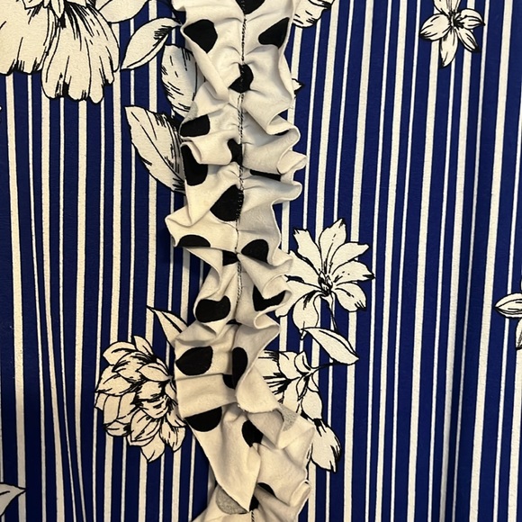 Women’s striped floral shirt - Picture 4 of 6